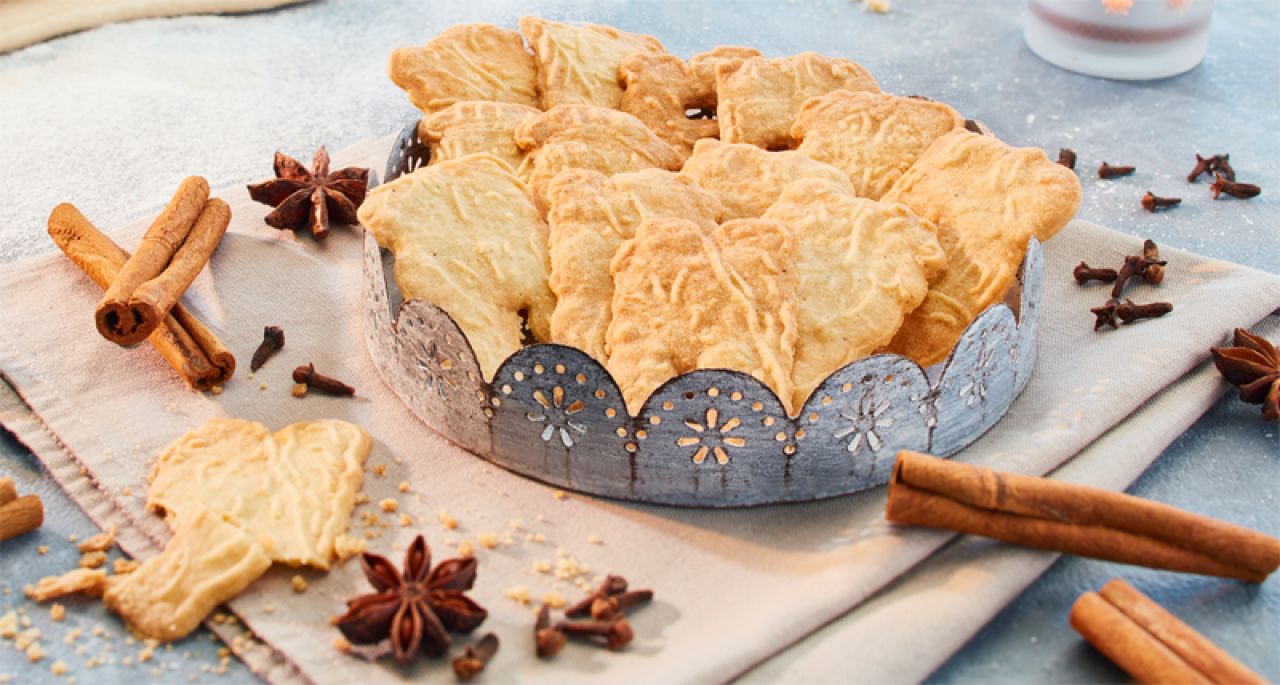 Butter Spekulatius aus feinem Mürbeteig gebacken mit UNIFERM Mürb Mix